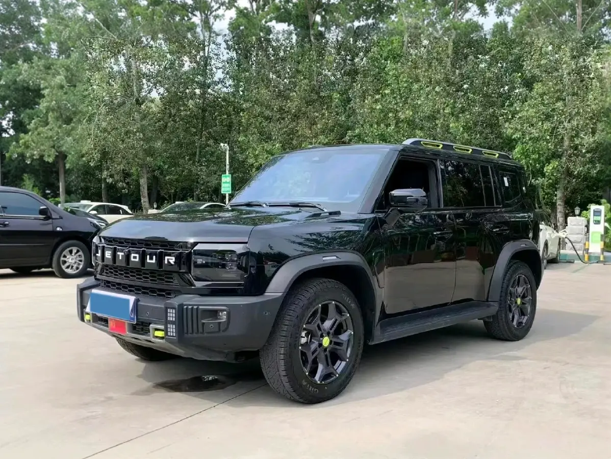 2023 Jetour Traveller 2.0T 254HP L4 7DCT