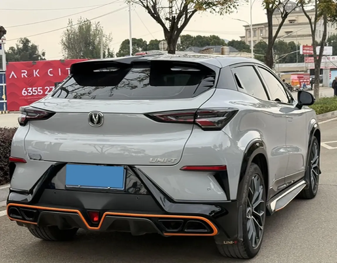 2023 ChangAn UNI-T 1.5T 188HP L4 7DCT,autocango,china used car exporter,china ev exporter,chinese used car exporter,chinese used ev exporter