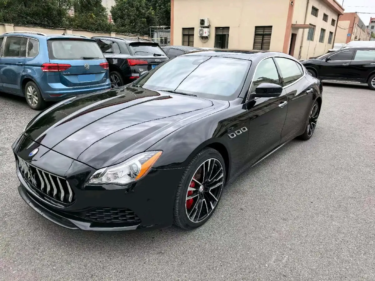 2015 Maserati Quattroporte 3.0T 409HP V6 8AT