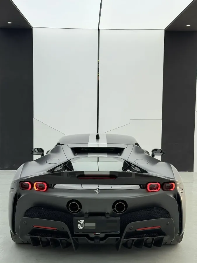 2020 Ferrari SF90 3.9T 781HP V8 8DCT PHEV 7.9KWH,autocango,china used car exporter,china ev exporter,chinese used car exporter,chinese used ev exporter