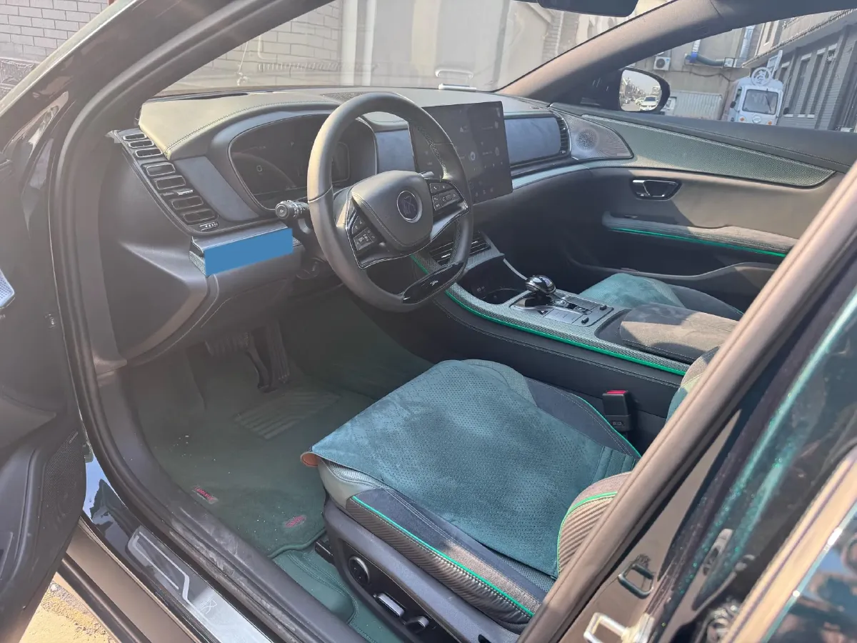 2022 Toyota Highlander 2.5L 192HP L4 E-CVT Hybrid,autocango,china used car exporter,china ev exporter,chinese used car exporter,chinese used ev exporter