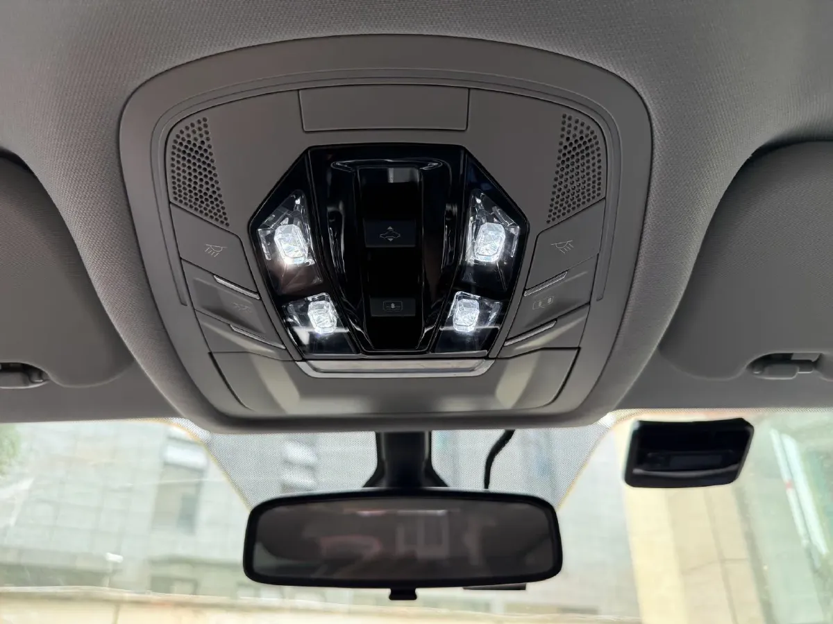 2019 Chery Tiggo 8 1.6T 197HP L4 7DCT,autocango,china used car exporter,china ev exporter,chinese used car exporter,chinese used ev exporter