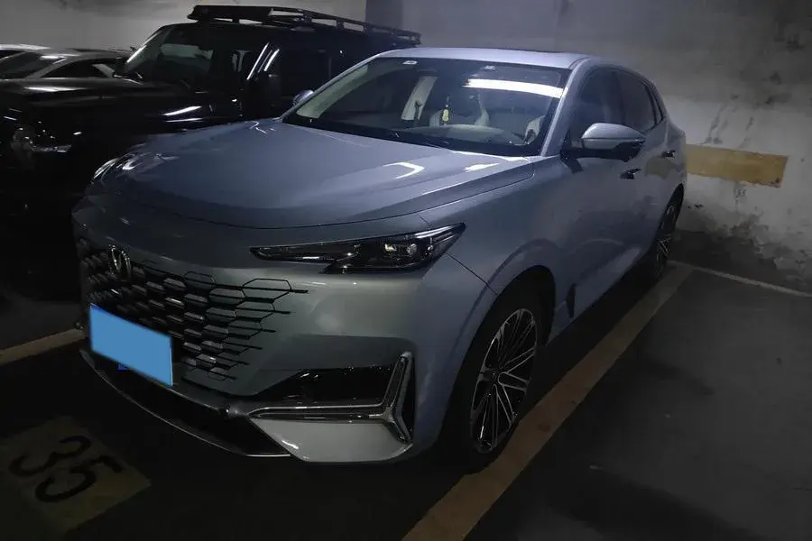 2022 Chevrolet Menlo BEV 61.1KWH