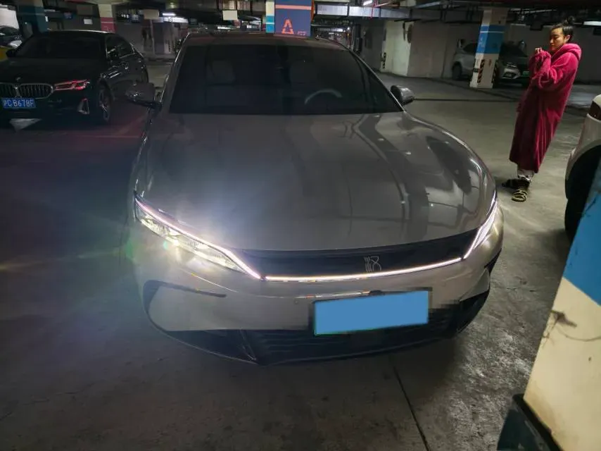 2025 BYD Han BEV 72KWH,autocango,china used car exporter,china ev exporter,chinese used car exporter,chinese used ev exporter