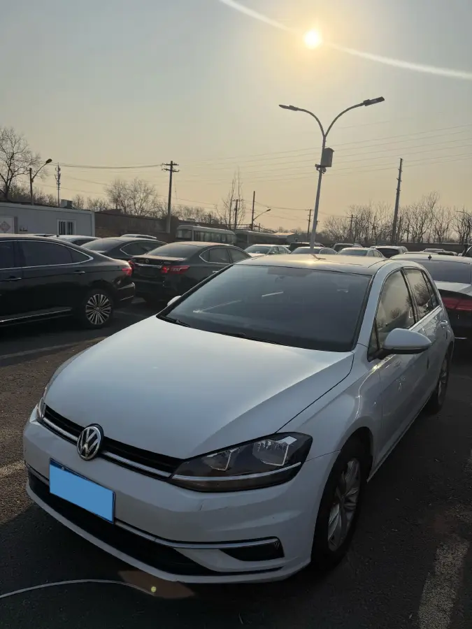 2018 Volkswagen Golf 1.4T 131HP L4 7DCT