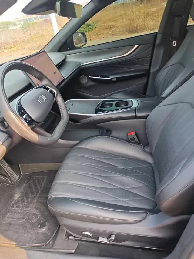 2025 ChangAn QiYuan A07 BEV 68.8KWH,autocango,china used car exporter,china ev exporter,chinese used car exporter,chinese used ev exporter