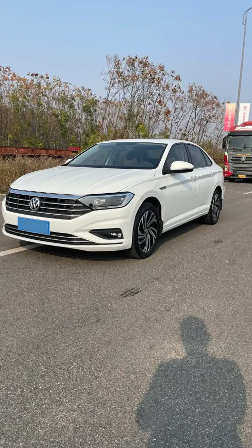 2021 Volkswagen Sagitar 1.4T 150HP L4 7DCT