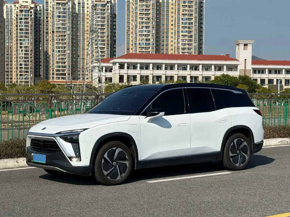 2020 NIO ES8 BEV 70KWH