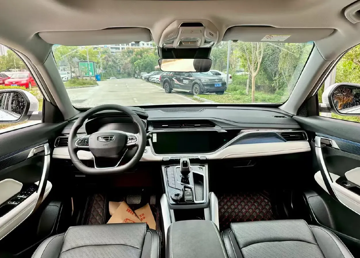 2022 Geely Azkarra 1.8T 184HP L4 7DCT,autocango,china used car exporter,china ev exporter,chinese used car exporter,chinese used ev exporter