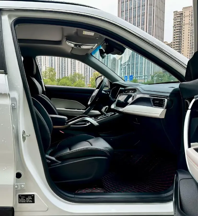 2022 Geely Azkarra 1.8T 184HP L4 7DCT,autocango,china used car exporter,china ev exporter,chinese used car exporter,chinese used ev exporter