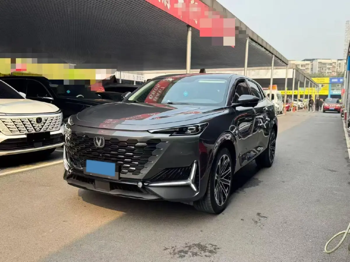 2023 ChangAn UNI-K iDD 1.5T 170HP L4 6TCT PHEV 28.39KWH