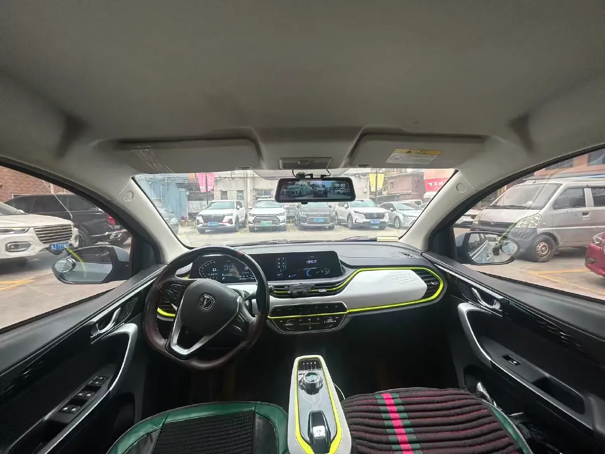 2020 ChangAn BenBen E-Star BEV 32.2KWH,autocango,china used car exporter,china ev exporter,chinese used car exporter,chinese used ev exporter