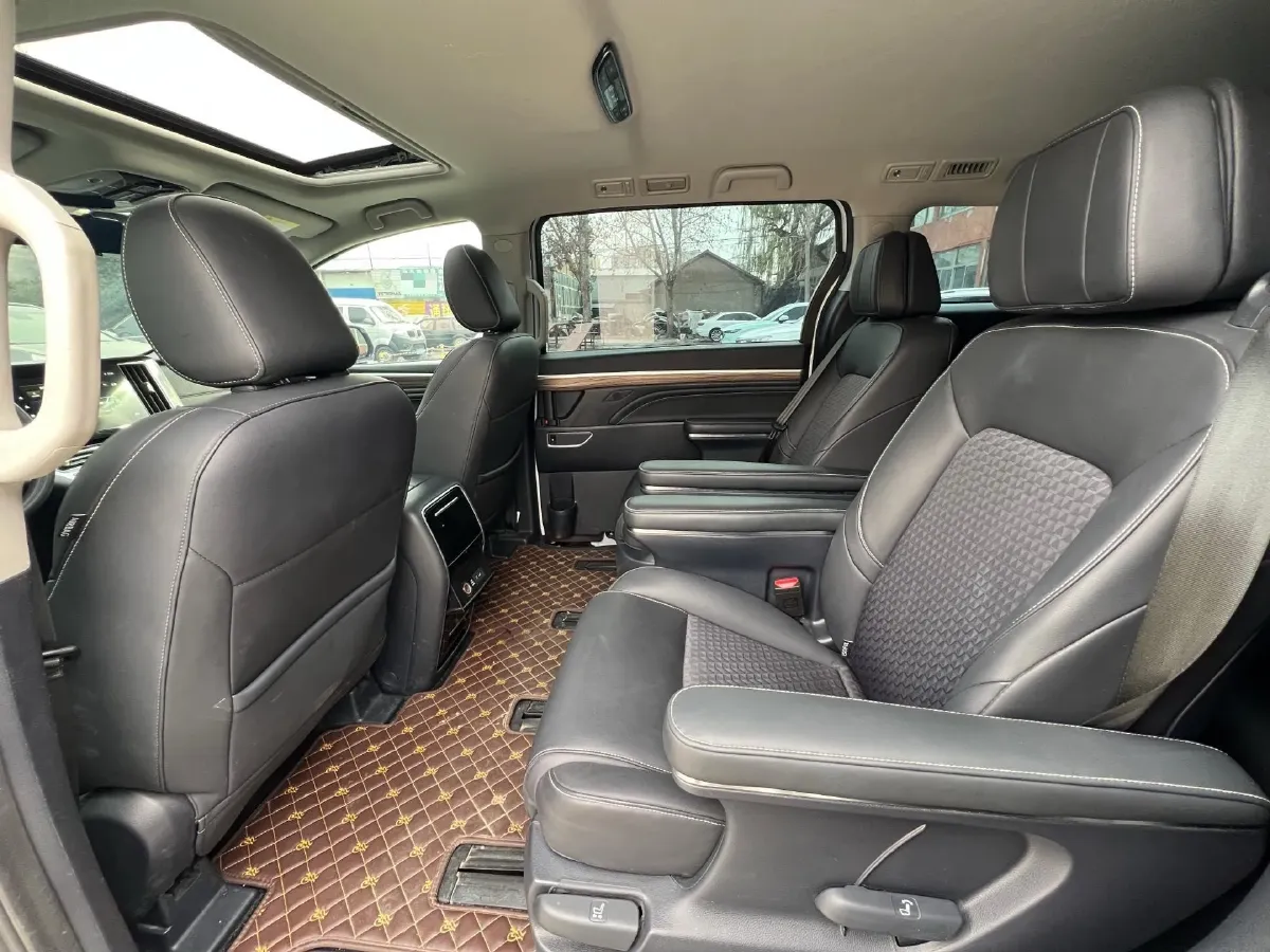 2023 GAC Trumpchi M8 2.0T 252HP L4 8AT,autocango,china used car exporter,china ev exporter,chinese used car exporter,chinese used ev exporter