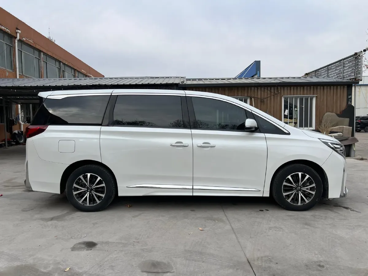 2023 GAC Trumpchi M8 2.0T 252HP L4 8AT,autocango,china used car exporter,china ev exporter,chinese used car exporter,chinese used ev exporter