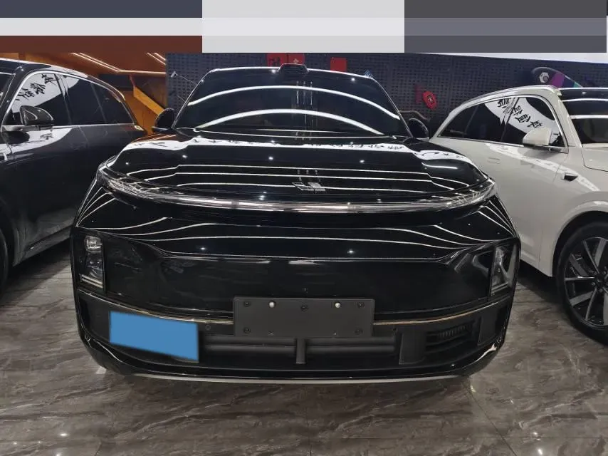 2024 Toyota Granvia 2.5L 189HP L4 E-CVT Hybrid,autocango,china used car exporter,china ev exporter,chinese used car exporter,chinese used ev exporter