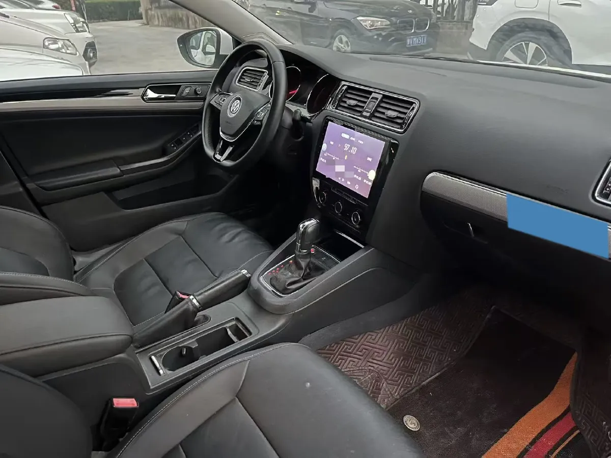 2018 Volkswagen Bora 1.4T 131HP L4 7DCT,autocango,china used car exporter,china ev exporter,chinese used car exporter,chinese used ev exporter