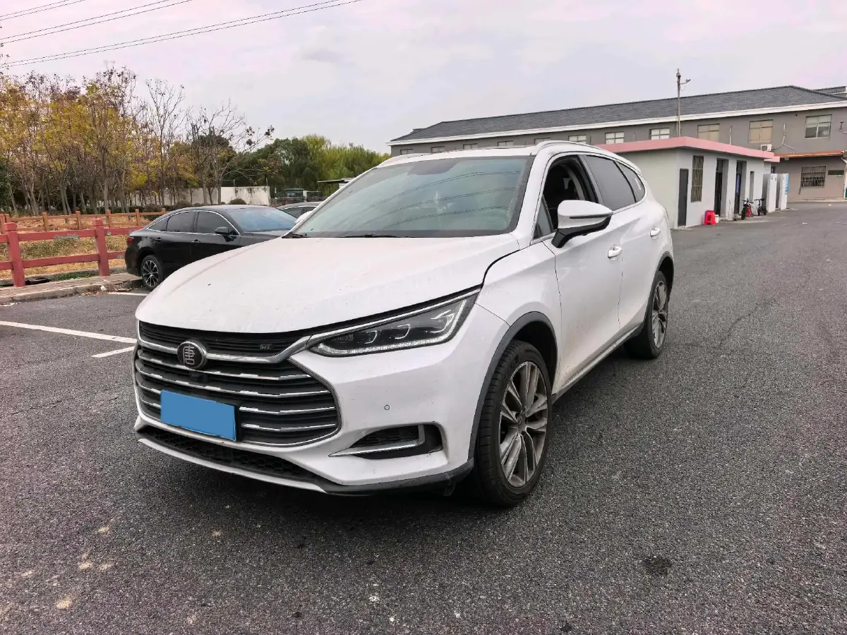 2019 BYD Tang 2.0T 192HP L4 6AT