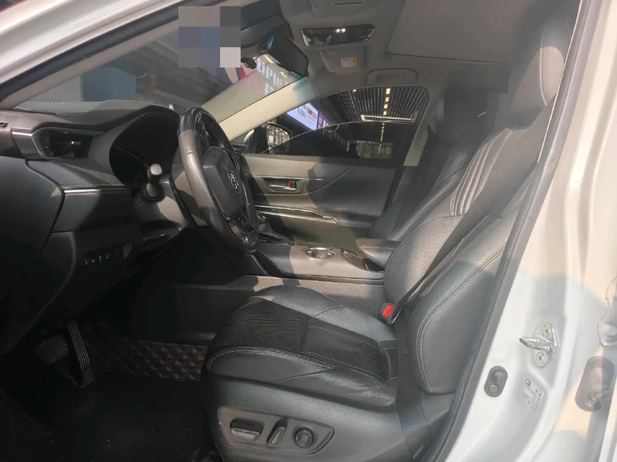 2022 Toyota Harrier 2.0L 171HP L4 CVT,autocango,china used car exporter,china ev exporter,chinese used car exporter,chinese used ev exporter