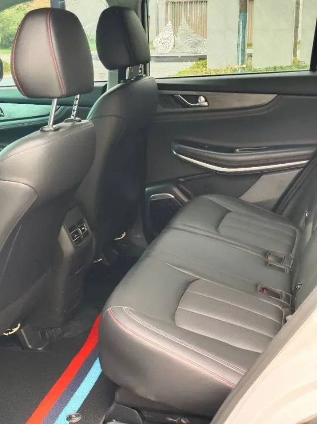 2021 ChangAn CS75 1.5T 178HP L4 7DCT,autocango,china used car exporter,china ev exporter,chinese used car exporter,chinese used ev exporter