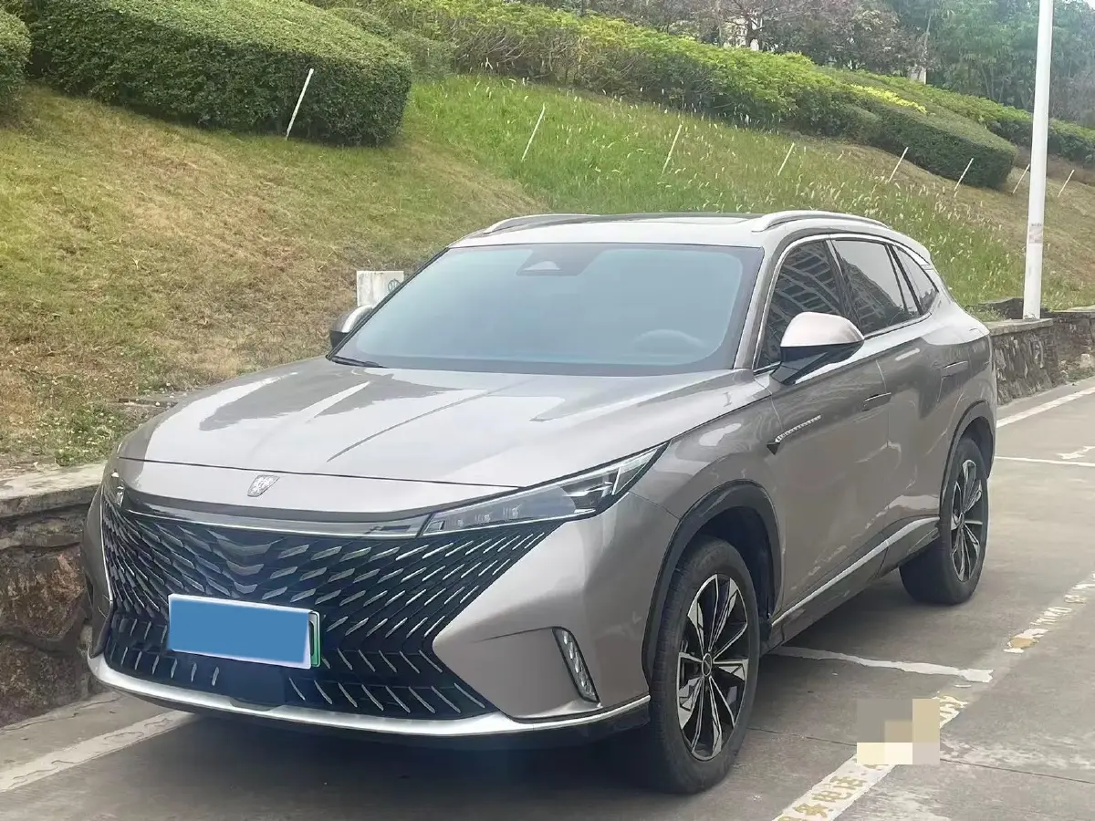 2023 Roewe RX5 1.5T 188HP L4 AMT PHEV 12.3KWH