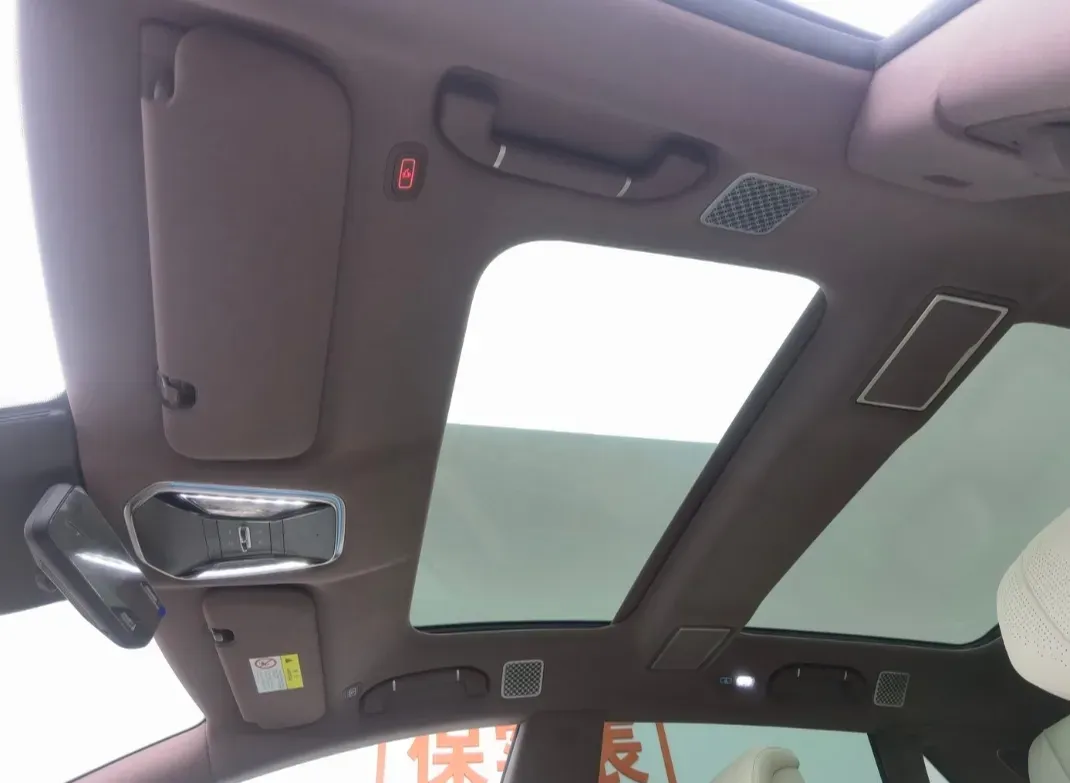 2024 Denza DenzaZ9GT 2.0T 207HP L4 E-CVT PHEV 38.5KWH,autocango,china used car exporter,china ev exporter,chinese used car exporter,chinese used ev exporter