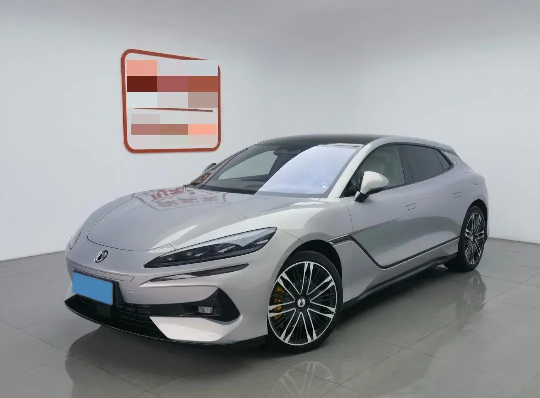 2024 Denza DenzaZ9GT 2.0T 207HP L4 E-CVT PHEV 38.5KWH,autocango,china used car exporter,china ev exporter,chinese used car exporter,chinese used ev exporter