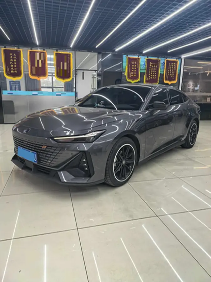 2023 ChangAn UNI-V 1.5T 188HP L4 7DCT