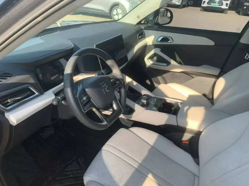 2024 BYD YuanUP BEV 45.12KWH,autocango,china used car exporter,china ev exporter,chinese used car exporter,chinese used ev exporter