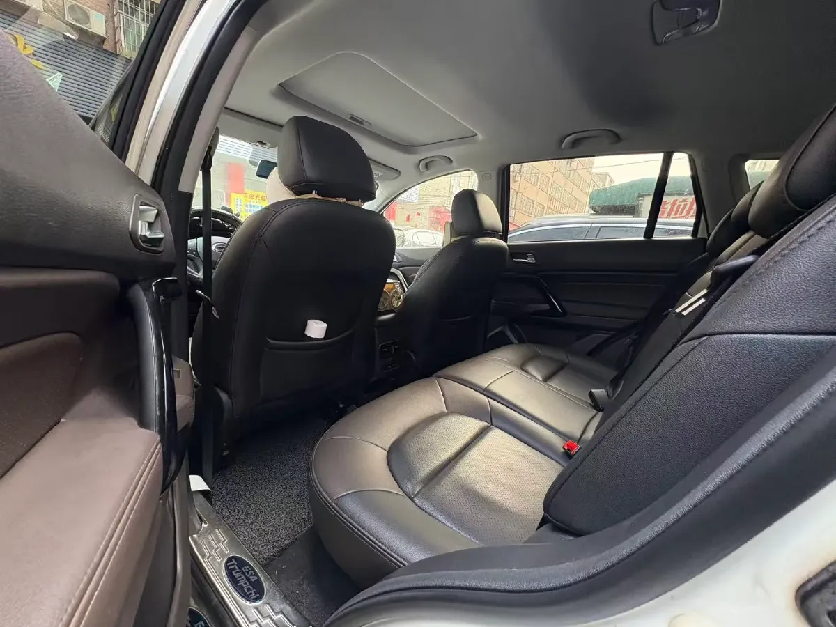 2017 GAC Trumpchi GS4 1.5T 152HP L4 6AT,autocango,china used car exporter,china ev exporter,chinese used car exporter,chinese used ev exporter