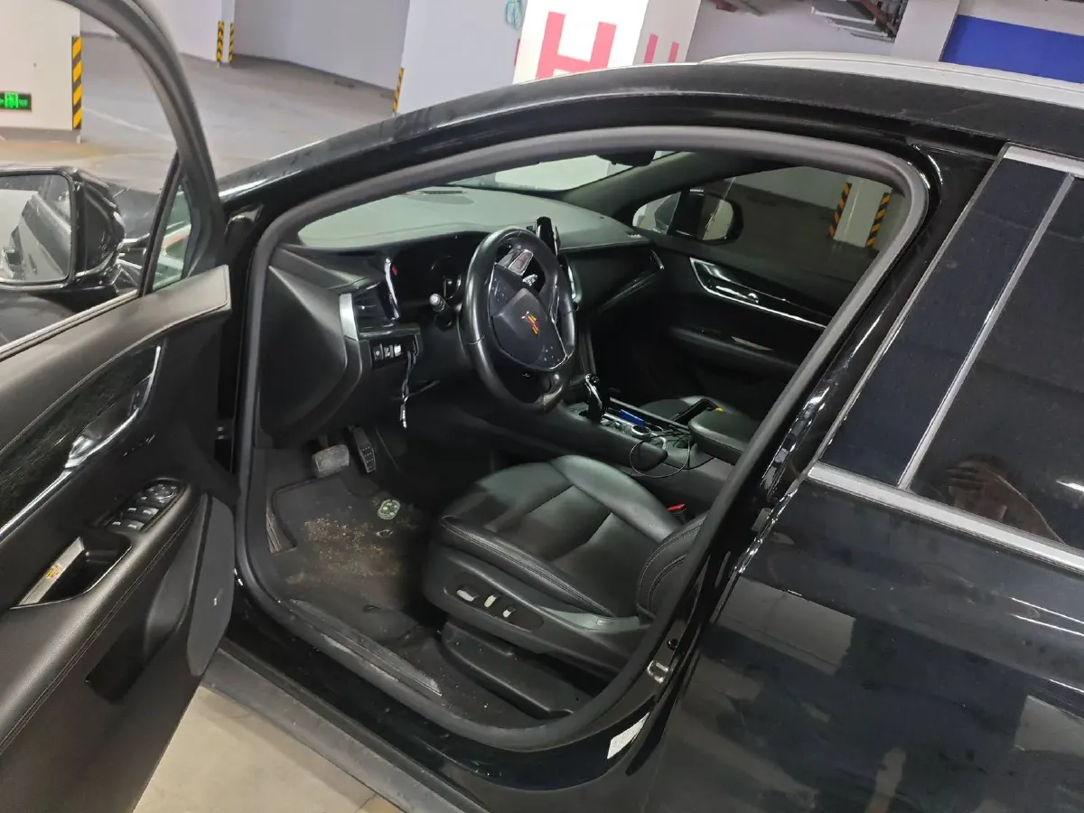 2021 Cadillac XT5 2.0T 237HP L4 9AT,autocango,china used car exporter,china ev exporter,chinese used car exporter,chinese used ev exporter