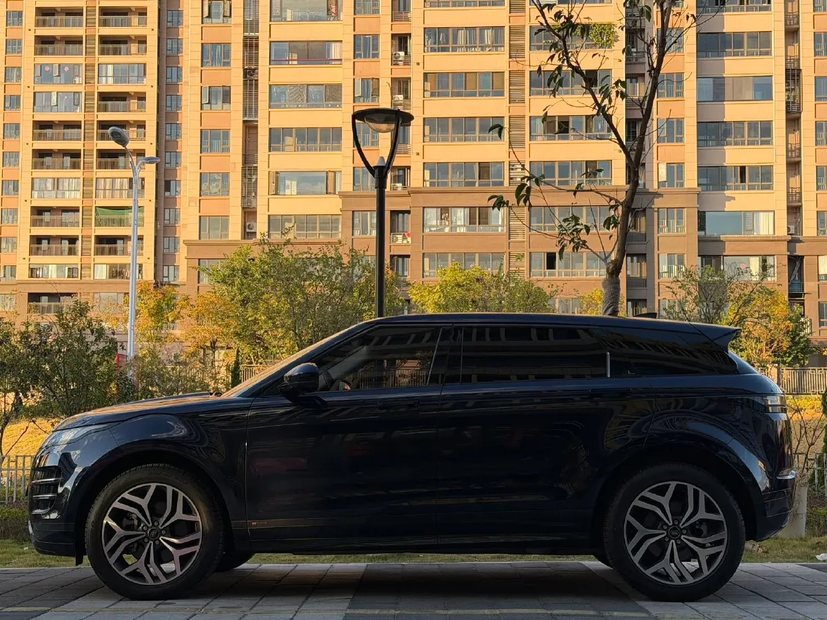 2021 Land Rover Range Rover Evoque 2.0T 249HP L4 9AT,autocango,china used car exporter,china ev exporter,chinese used car exporter,chinese used ev exporter