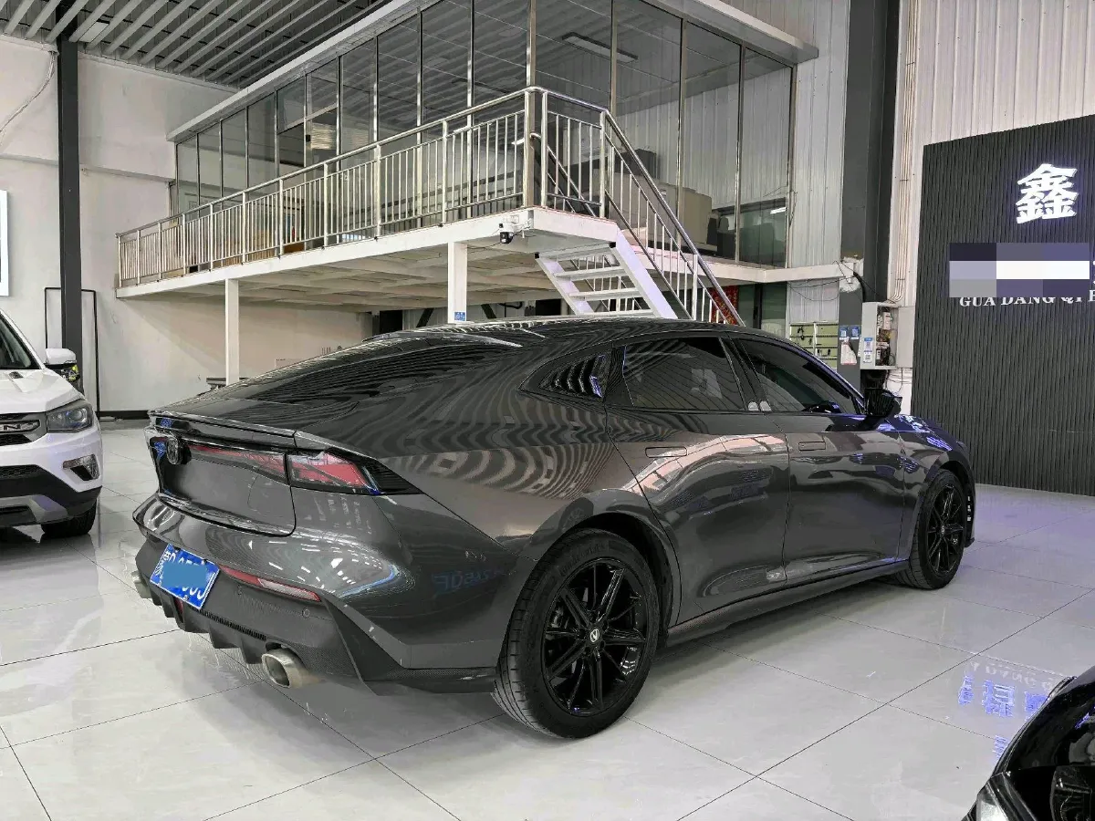 2023 ChangAn UNI-V 1.5T 188HP L4 7DCT,autocango,china used car exporter,china ev exporter,chinese used car exporter,chinese used ev exporter