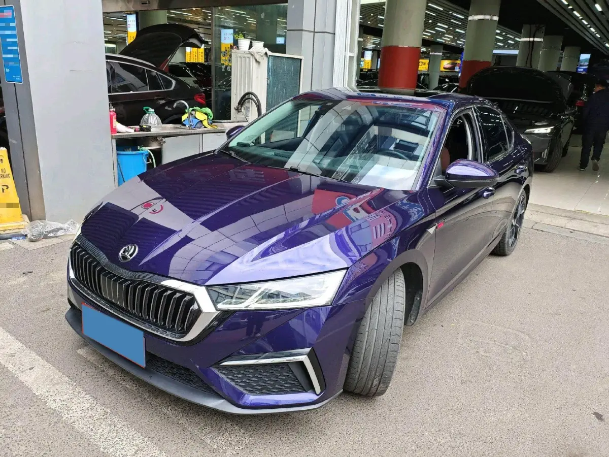 2022 Skoda Octavia 1.4T 150HP L4 7DCT