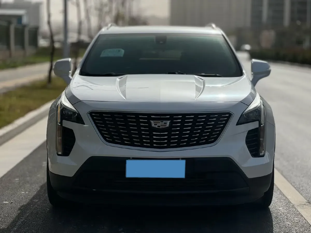 2020 Cadillac XT4 2.0T 237HP L4 9AT,autocango,china used car exporter,china ev exporter,chinese used car exporter,chinese used ev exporter