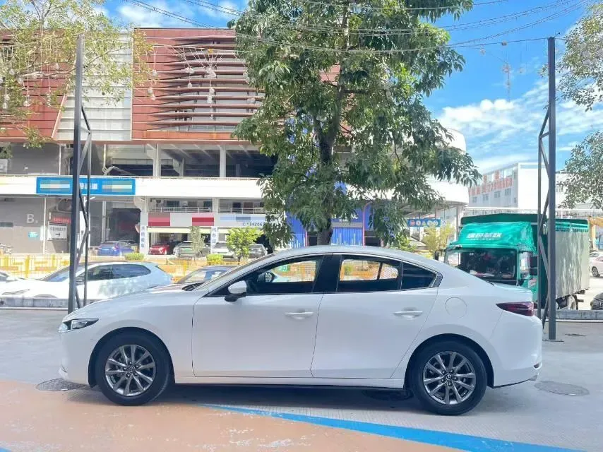2020 Mazda 3 Axela 1.5L 117HP L4 6AT,autocango,china used car exporter,china ev exporter,chinese used car exporter,chinese used ev exporter