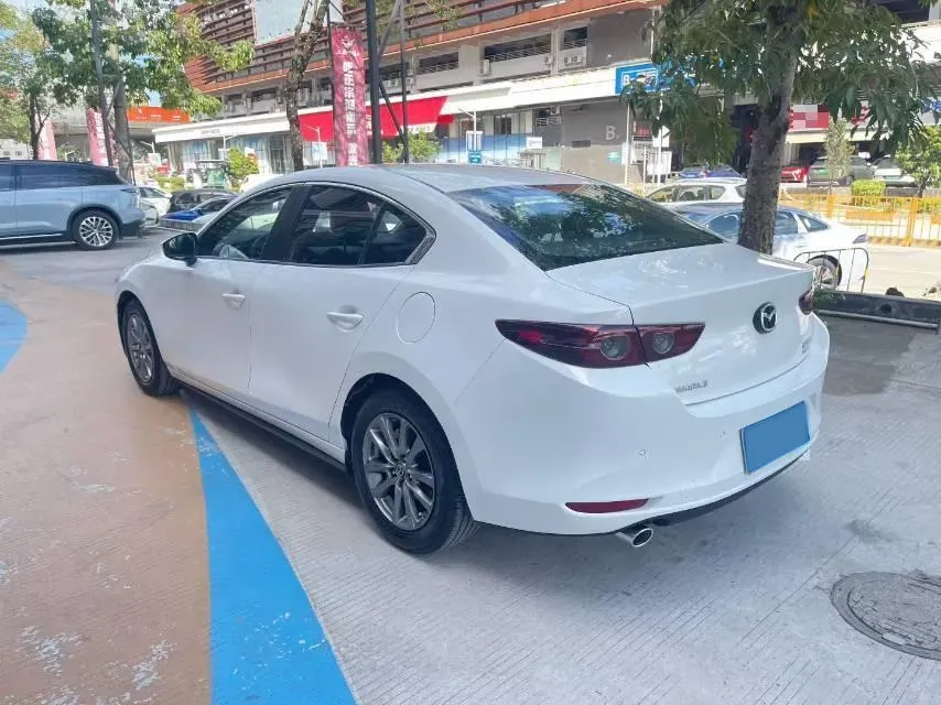 2020 Mazda 3 Axela 1.5L 117HP L4 6AT,autocango,china used car exporter,china ev exporter,chinese used car exporter,chinese used ev exporter