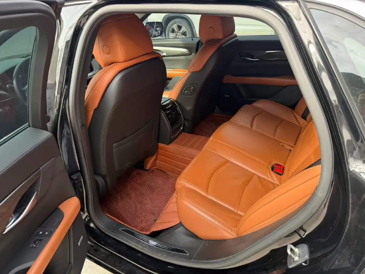 2020 Cadillac CT6 2.0T 241HP L4 10AT,autocango,china used car exporter,china ev exporter,chinese used car exporter,chinese used ev exporter