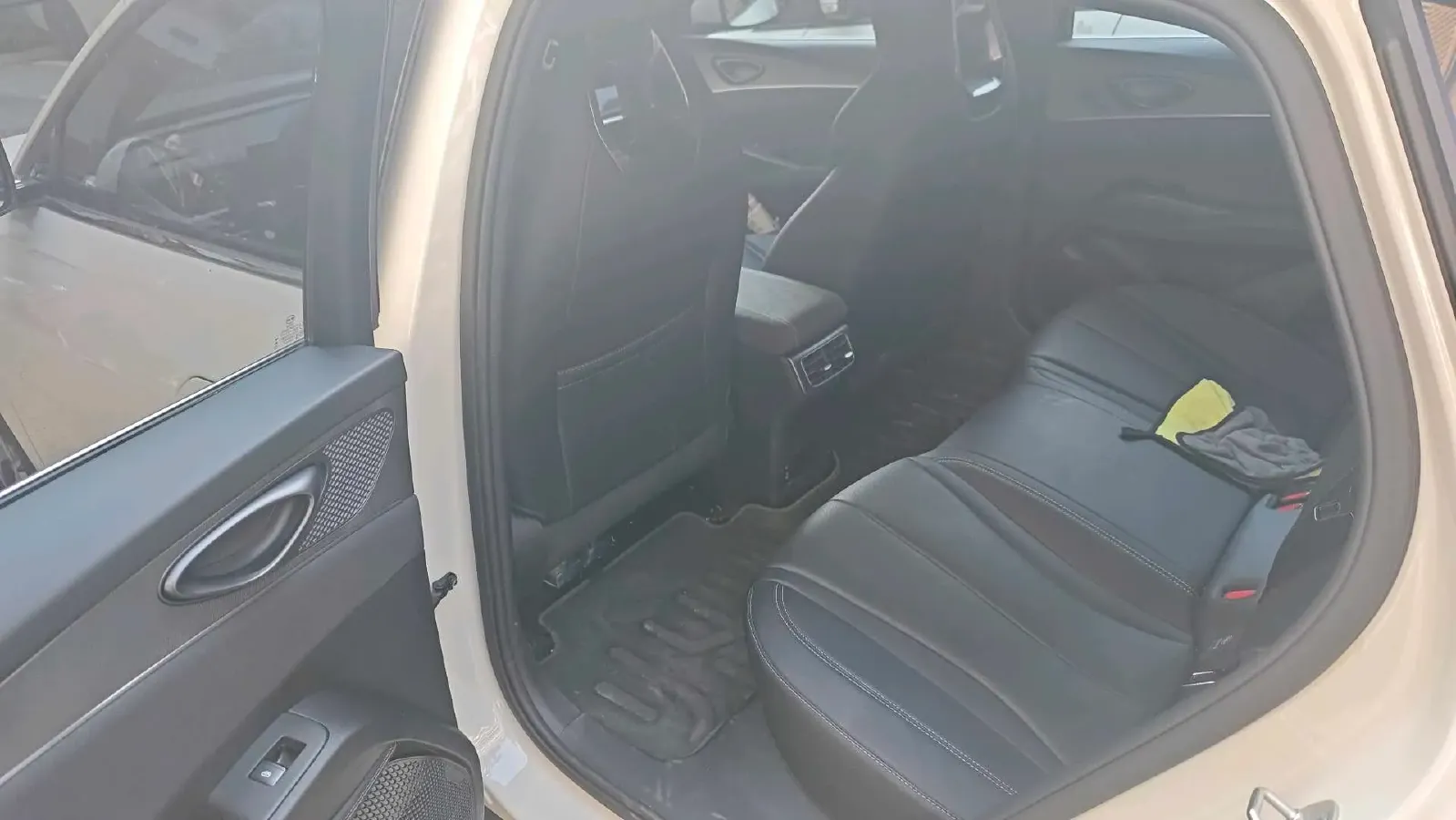 2025 BYD Seal06 1.5L 101HP L4 E-CVT PHEV 10.08KWH,autocango,china used car exporter,china ev exporter,chinese used car exporter,chinese used ev exporter