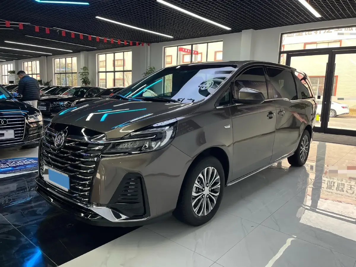 2023 Buick GL8 2.0T 237HP L4 9AT