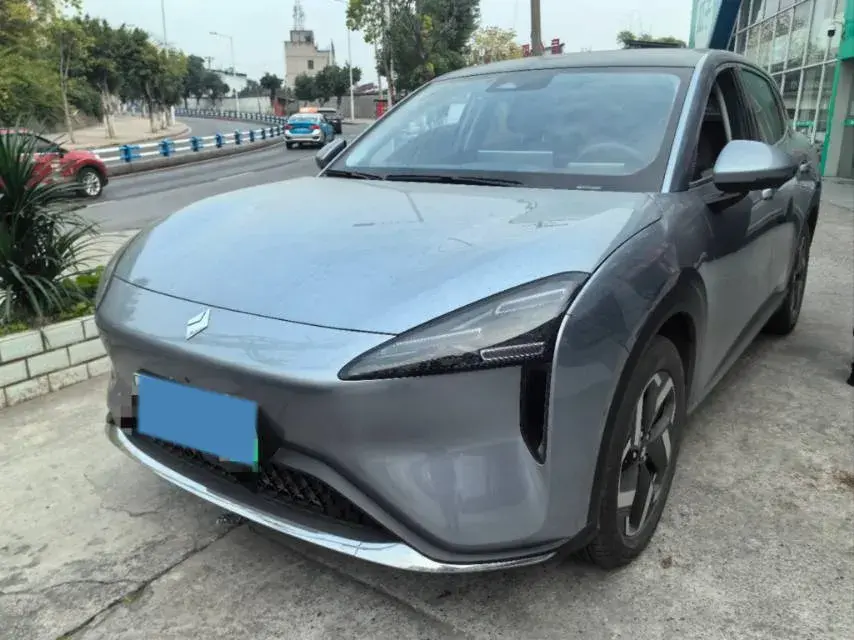 2025 BaoJun Cloud Sea BEV