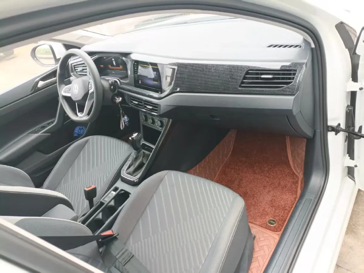 2025 Ruichi Auto EC75 BEV 41.85KWH,autocango,china used car exporter,china ev exporter,chinese used car exporter,chinese used ev exporter