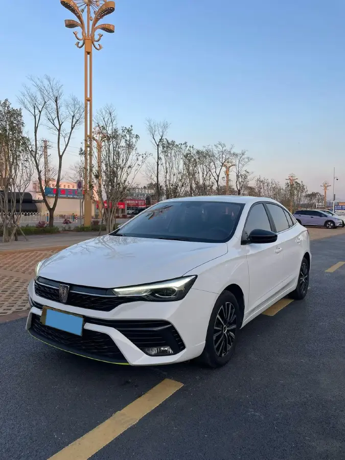 2021 Roewe i5 1.5L 120HP L4 5MT