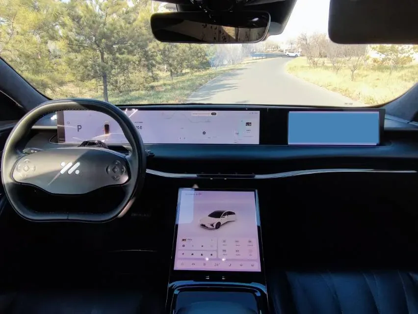 2022 IM L7 BEV 90KWH,autocango,china used car exporter,china ev exporter,chinese used car exporter,chinese used ev exporter