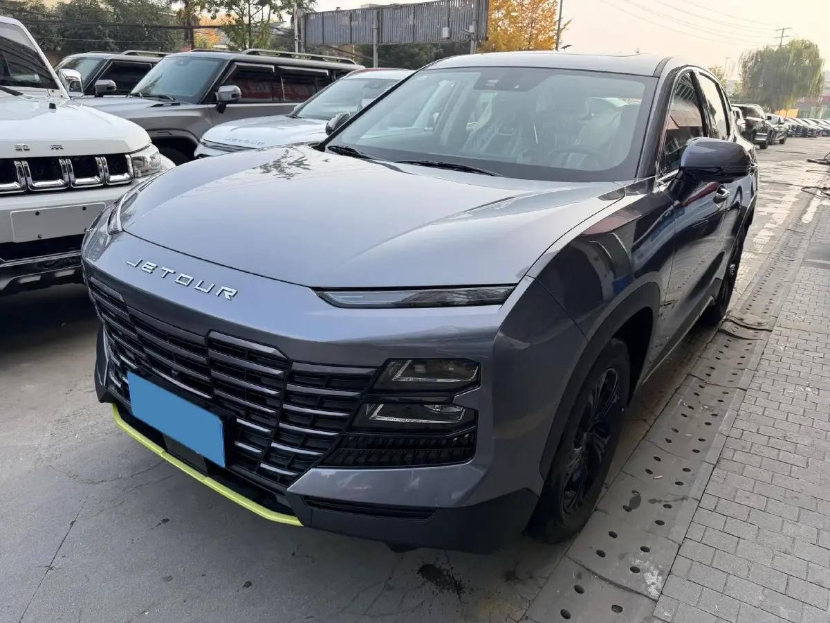 2024 Jetour DASHING 1.5T 156HP L4 6DCT