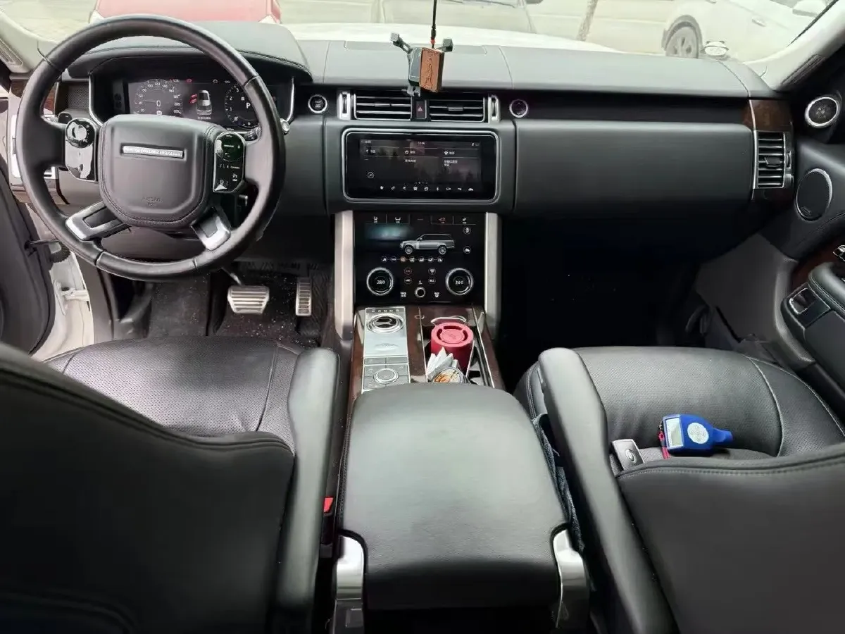 2020 Land Rover Range Rover 3.0T 400HP L6 8AT,autocango,china used car exporter,china ev exporter,chinese used car exporter,chinese used ev exporter