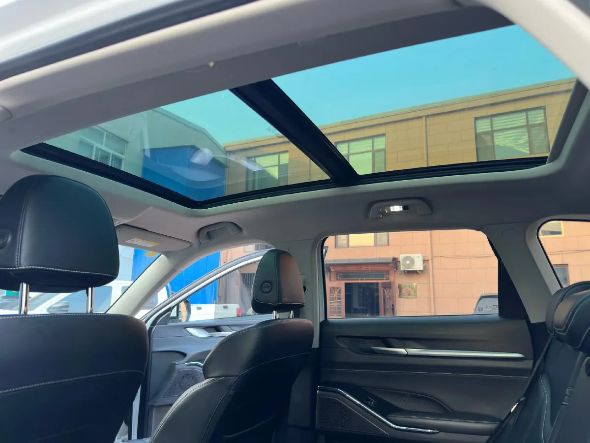 2021 Haval H6 2.0T 211HP L4 7DCT,autocango,china used car exporter,china ev exporter,chinese used car exporter,chinese used ev exporter