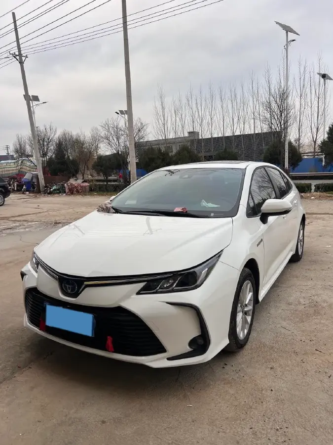 2019 Toyota Corolla 1.8L 98HP L4 E-CVT Hybrid