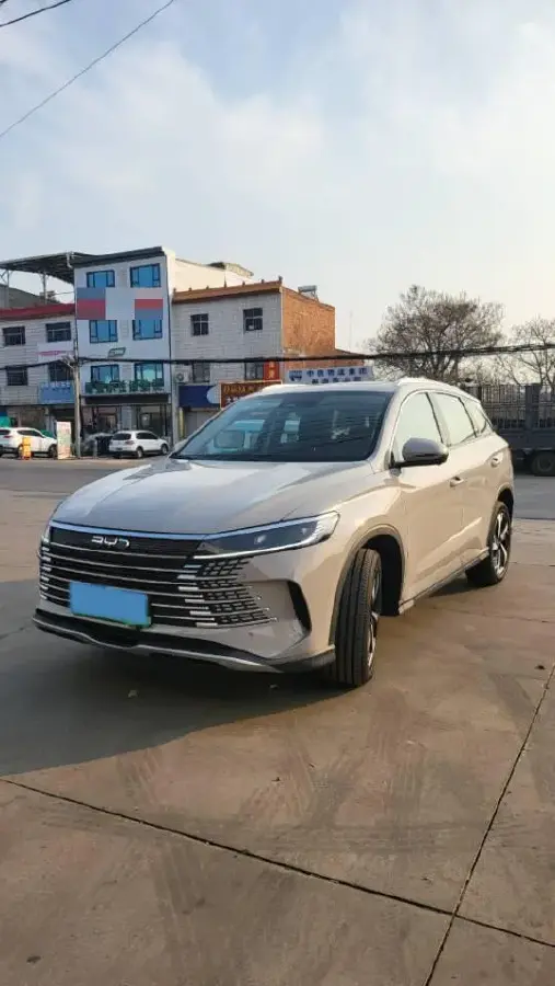 2025 BYD Sea Lion 05 DM-i 1.5L 101HP L4 E-CVT PHEV 18.3KWH 2025 BYD Sea Lion 05 DM-i 1.5L 101HP L4 E-CVT PHEV 18.3KWH