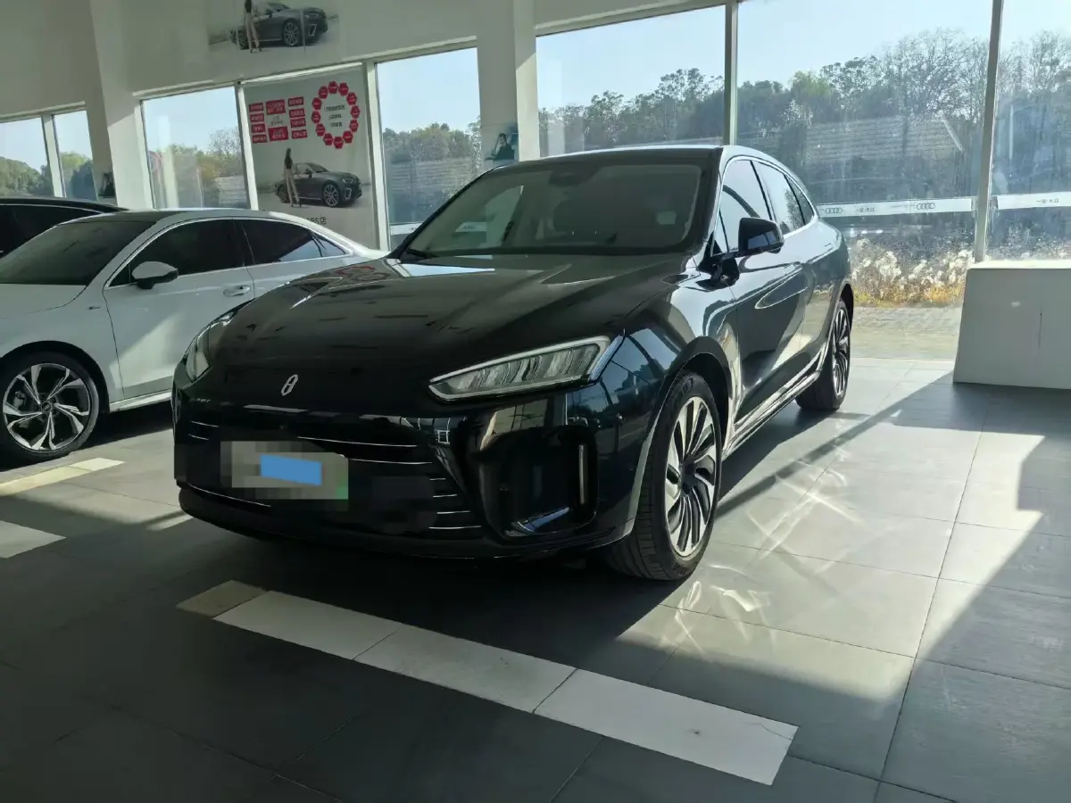 2022 Isuzu Mu-X 2.0T 220HP L4 8AT