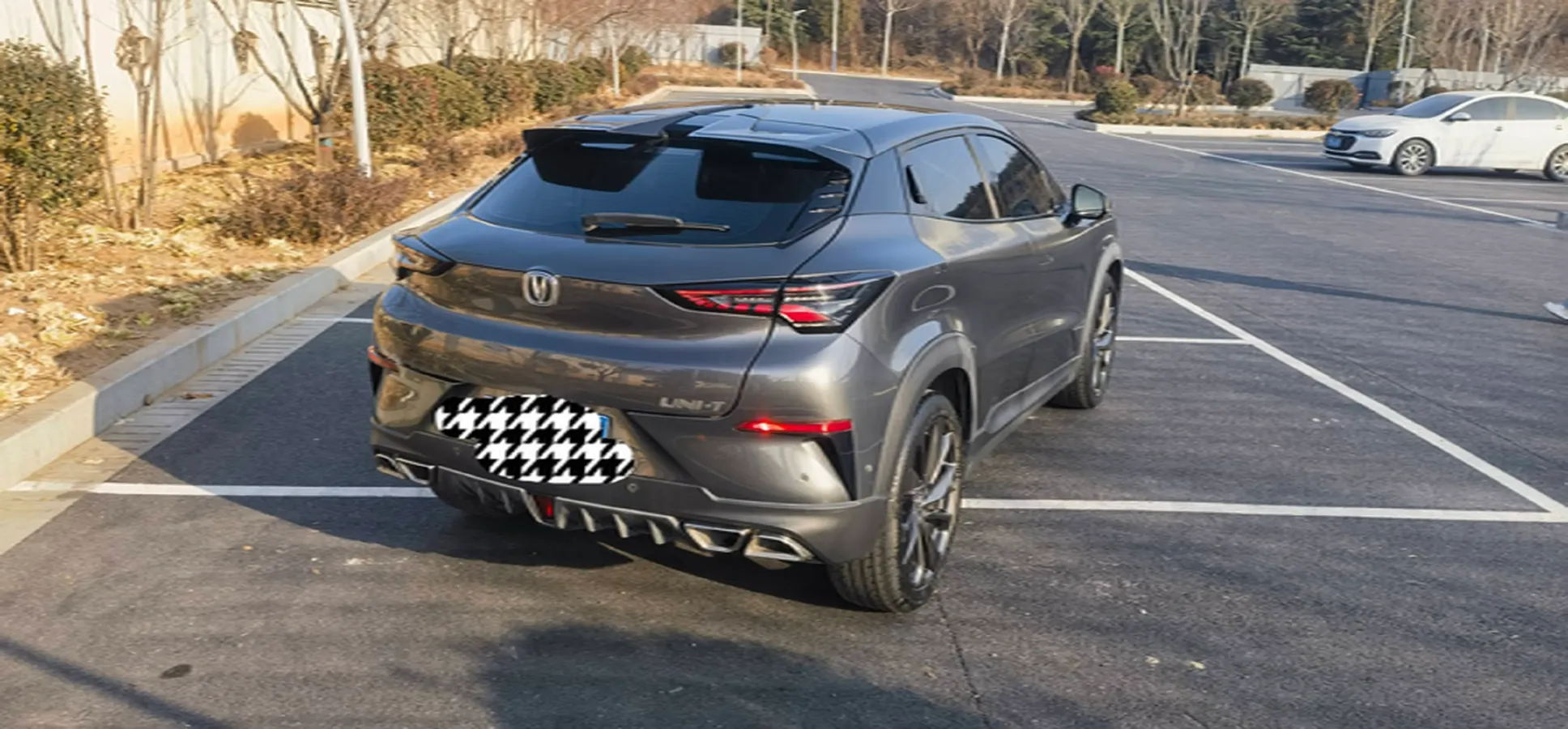 2020 ChangAn UNI-T 1.5T 180HP L4 7DCT,autocango,china used car exporter,china ev exporter,chinese used car exporter,chinese used ev exporter